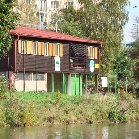 Klub vodáků Karlovy vary Esterno foto